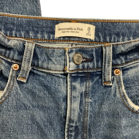 Abercrombie & Fitch High Rise Mom Jean Paint Splatter Distressed - Picture 5 of 11